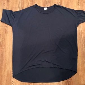 Lularoe 2x top Irma